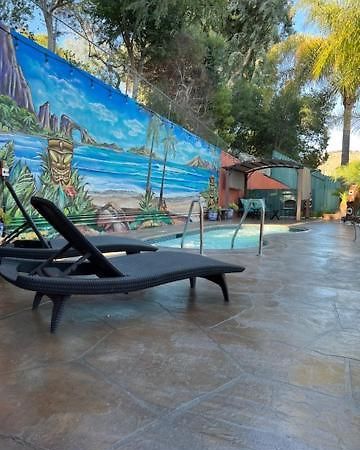 Oakridge Inn 오크뷰 외부 사진