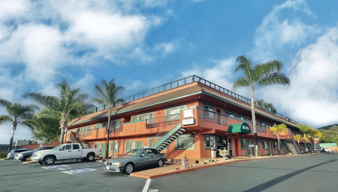 Oakridge Inn 오크뷰 외부 사진
