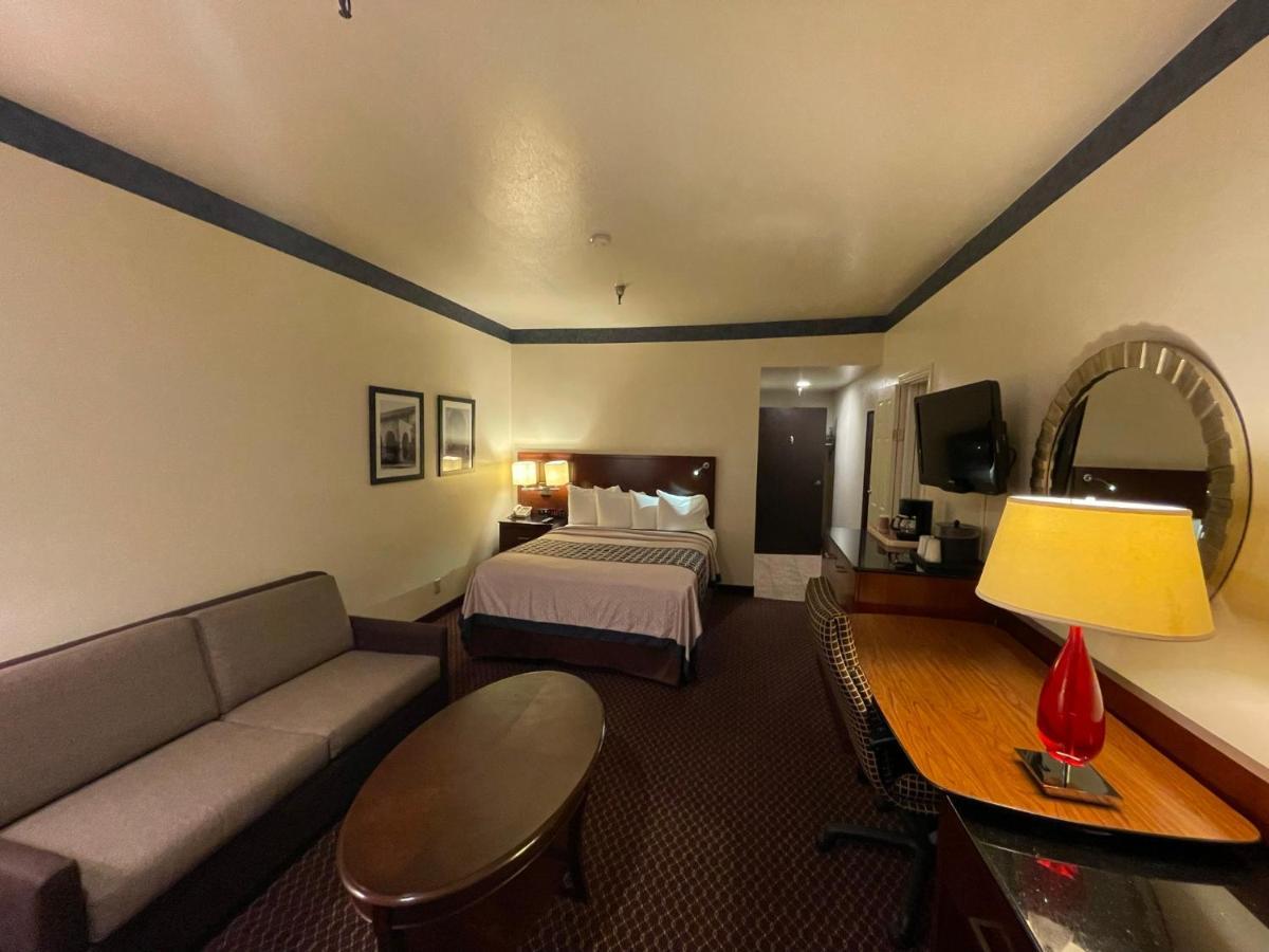 Oakridge Inn 오크뷰 외부 사진