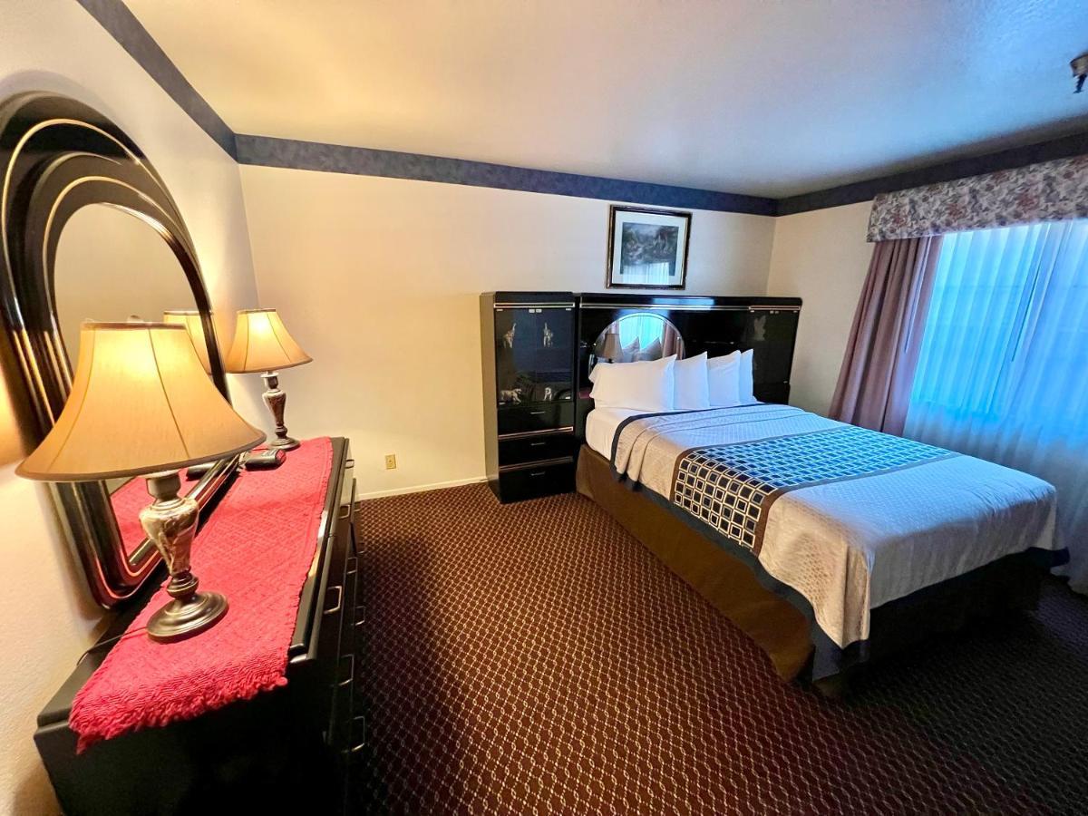 Oakridge Inn 오크뷰 외부 사진
